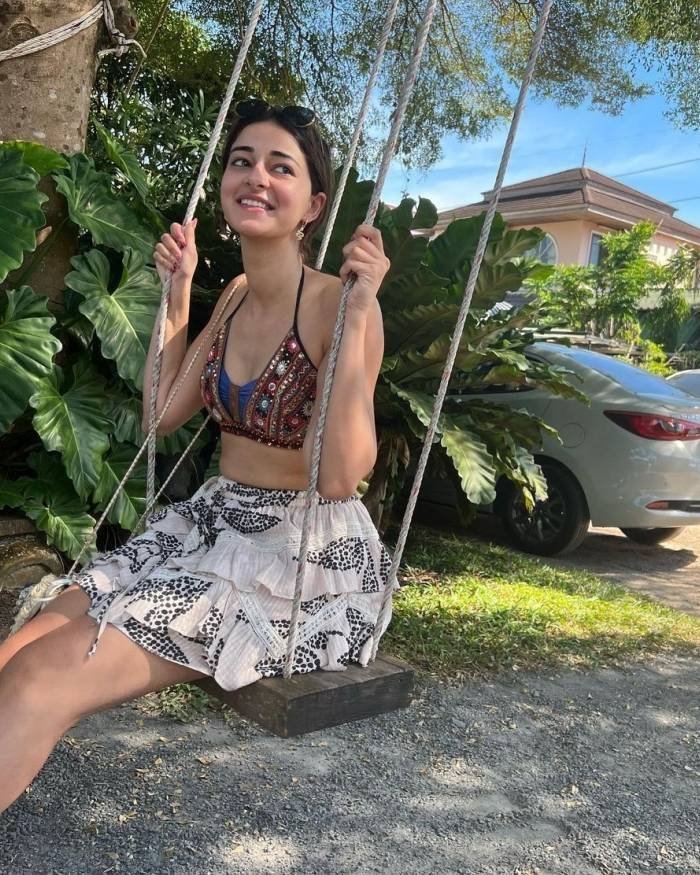 ananya panday_teluguvox 6